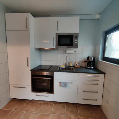 Schaefer - Gardenview * Rote Warte