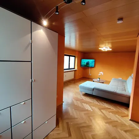 Schaefer - Gardenview Lejlighed *