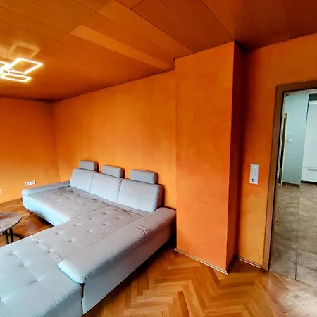 Schaefer - Gardenview Apartment *